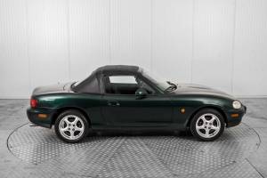Immagine 39/50 di Mazda MX-5 1.6 (1999)