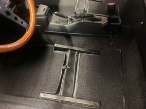 Image 32/32 of FIAT 124 Pininfarina Spidereuropa (1985)