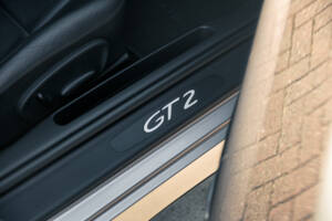 Image 42/51 of Porsche 911 GT2 (2001)