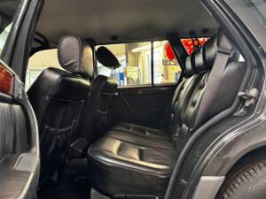 Bild 44/54 von Mercedes-Benz 300 TD Turbo (1993)