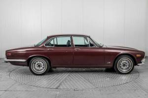 Imagen 10/50 de Jaguar XJ 6 4.2 (1970)