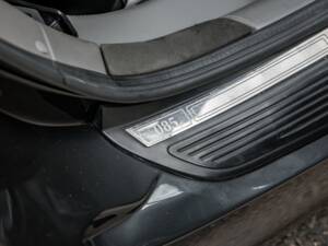 Image 21/60 of Jaguar XJ 220 (1992)