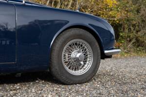 Bild 19/44 von Jaguar 340 (1968)