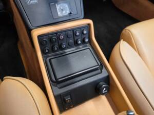 Bild 14/19 von Alfa Romeo 2.0 Spider (1990)