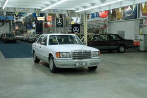 Bild 47/50 von Mercedes-Benz 500 SE (1990)