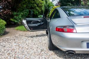 Afbeelding 10/16 van Porsche 911 Carrera (2003)