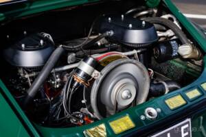 Image 36/64 de Porsche 911 2.2 S (1970)