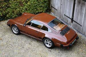 Image 6/37 de Porsche 911 Carrera 3.0 (1977)
