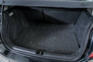 Bild 28/30 von Toyota Corolla 1.6 VVT-i (2005)