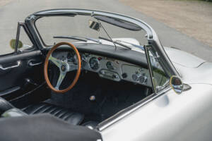 Image 17/28 of Porsche 356 B 1600 (1960)