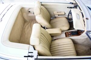 Immagine 28/50 di Mercedes-Benz 450 SL (1978)