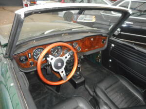 Bild 2/33 von Triumph TR 6 PI (1973)
