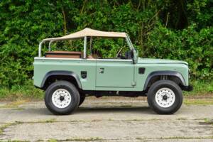 Imagen 5/36 de Land Rover 90 (1990)