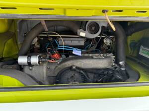 Image 37/100 of Volkswagen T2b Westfalia (1979)