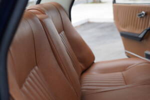 Image 37/99 of Alfa Romeo 1750 Berlina (1971)