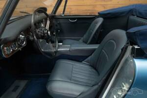 Image 14/19 de Austin-Healey 3000 Mk III (BJ8) (1967)