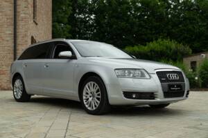 Bild 2/50 von Audi A6 2.7 T allroad quattro (2006)