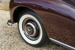 Image 29/50 of Mercedes-Benz 300 S (1953)