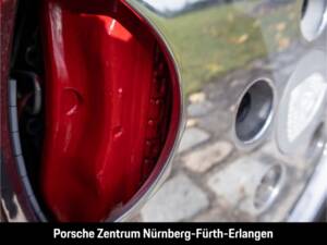 Immagine 18/39 di Porsche 944 Turbo (1988)