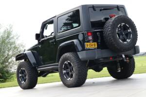 Image 2/50 of Jeep Wrangler 3.8 Rubicon (2011)