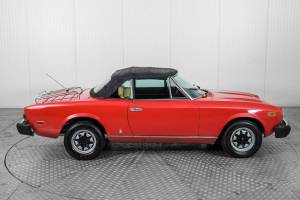 Afbeelding 38/50 van FIAT Spider 2000 (1980)