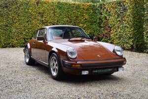 Image 9/37 de Porsche 911 Carrera 3.0 (1977)