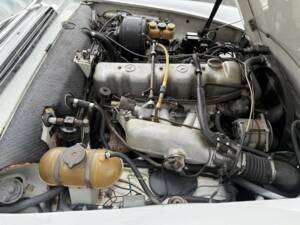 Image 42/50 of Mercedes-Benz 280 SL (1971)