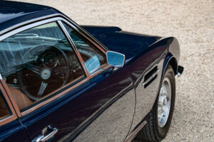 Bild 12/36 von Aston Martin DBS V8 (1971)