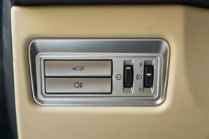 Immagine 36/50 di Jaguar XF 3.0 D-S (2008)