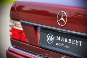 Bild 17/79 von Mercedes-Benz E 220 (1996)