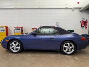 Image 1/23 of Porsche 911 Carrera (1998)