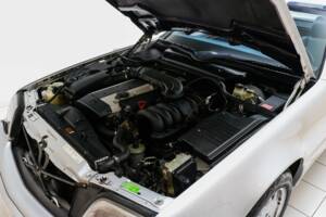Bild 44/84 von Mercedes-Benz SL 320 (1996)