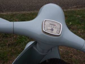 Image 16/50 de Piaggio Vespa 125 (1961)