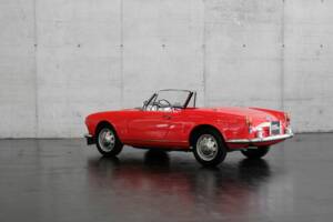Afbeelding 6/46 van Alfa Romeo Giulia 1600 Spider (1963)