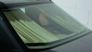 Image 23/32 de Mercedes-Benz 400 E (1991)