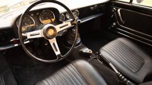 Image 35/51 of Alfa Romeo 1600 Spider Duetto (1966)