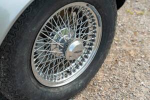 Afbeelding 6/50 van Jaguar E-Type V12 (2+2) (1973)