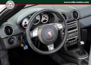Image 8/11 of Porsche Boxster (2006)