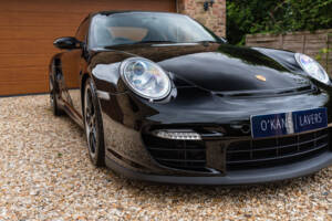 Bild 13/47 von Porsche 911 GT2 (2009)