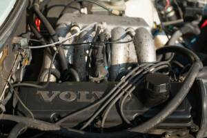 Immagine 40/43 di Volvo 240 GLE Injection (1989)