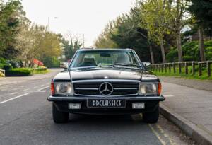 Imagen 5/28 de Mercedes-Benz 380 SL (1985)