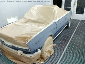 Bild 38/55 von BMW 320i (1991)