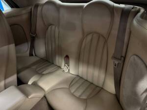 Image 12/21 of Jaguar XKR (1998)
