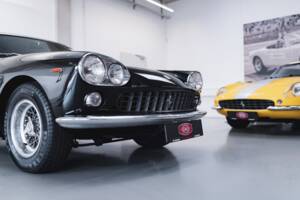 Image 23/100 of Ferrari 330 GT 2+2 (1965)