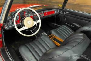 Image 11/19 of Mercedes-Benz 280 SL (1968)