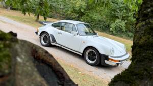 Image 1/16 of Porsche 911 Turbo 3.3 (1983)