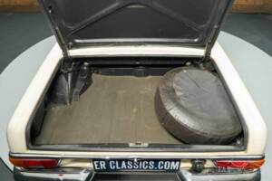 Image 6/19 de Mercedes-Benz 280 SL (1970)