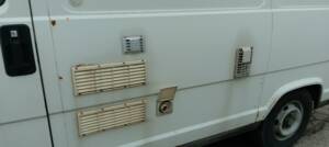 Image 37/50 of Peugeot J5 2.0 (1983)