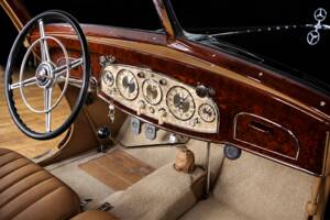 Image 7/12 of Mercedes-Benz 540 K (1936)