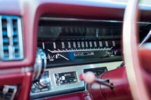 Bild 133/200 von Cadillac Coupe DeVille (1968)